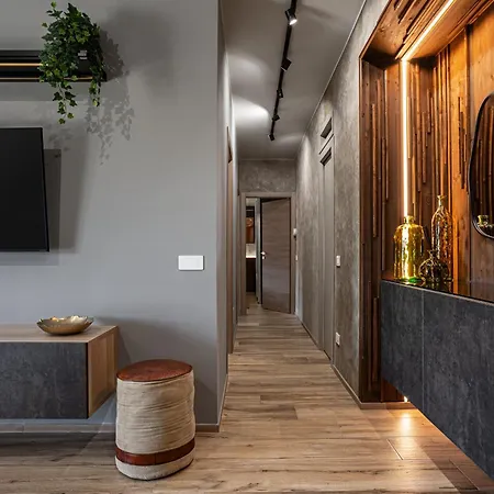 Spqr Luxury With Large Balcony !!!
