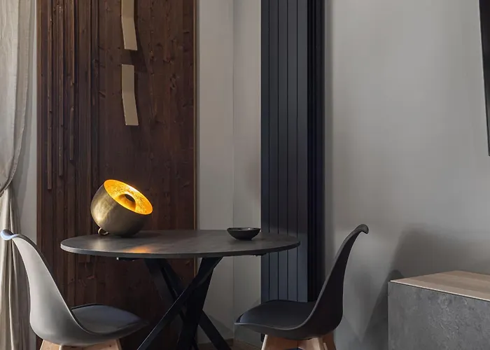 Spqr Luxury With Large Balcony !!! Holiday home