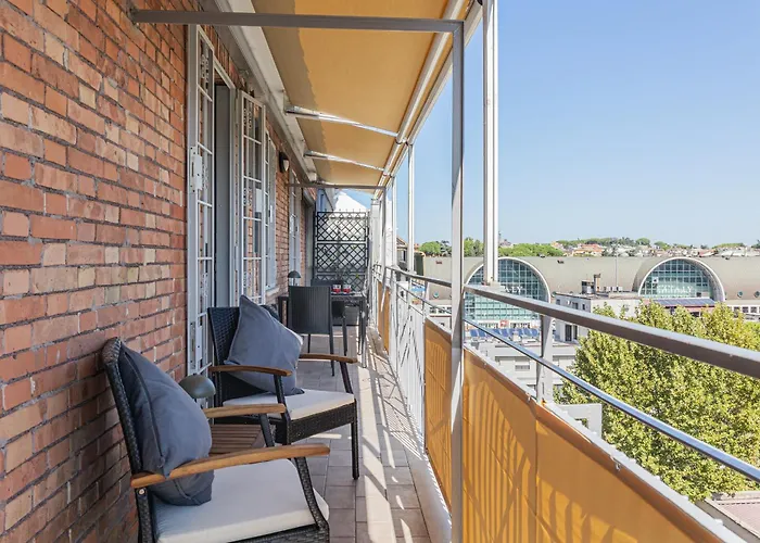 Spqr Luxury With Large Balcony !!! Holiday home